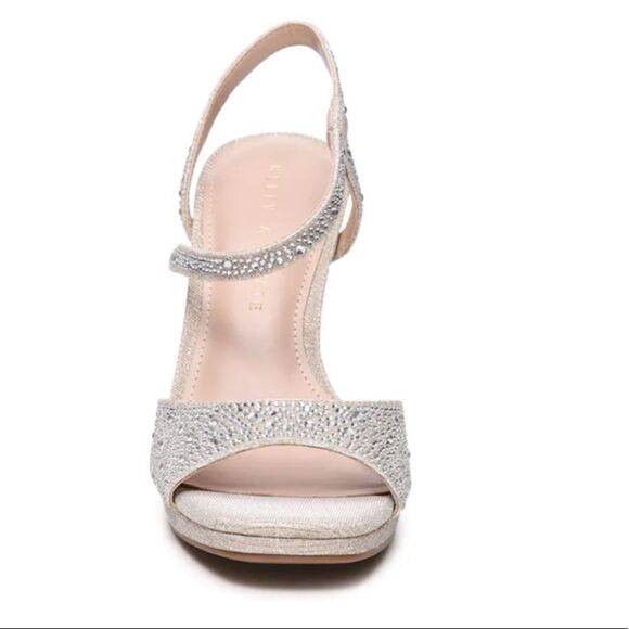 ✨Kelly & Katie Sparkling Princess Heels✨ - Picture 2 of 16